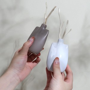 ODM Elegance and Practicality Ceramic Gentlemen’s Stopper Aroma Diffuser