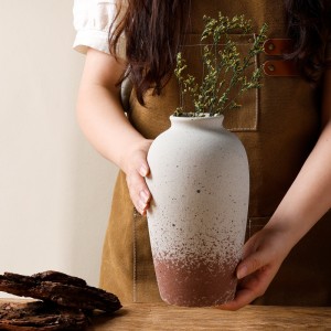 Rustic Nordic Matte Ceramic Flower Vase
