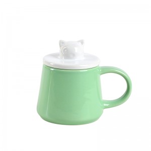 Factory Glazed Handmade Fishbone Embossed Ceramic Funny Coffee Mug Whit Dog and Cat Head Lid