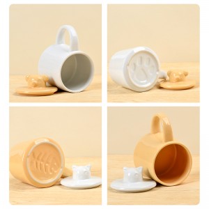 Factory Glazed Handmade Fishbone Embossed Ceramic Funny Coffee Mug Whit Dog and Cat Head Lid