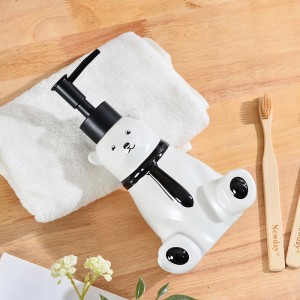 Factory Supplier Decorations White 3-Piece Ceramic Polar Bear Soap Dispenser Bathroom