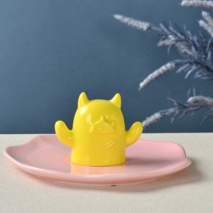 ODM Decorative Little Monsters Shape Rings Earrings Bracelets Ceramic Stoneware Jewelry Tra
