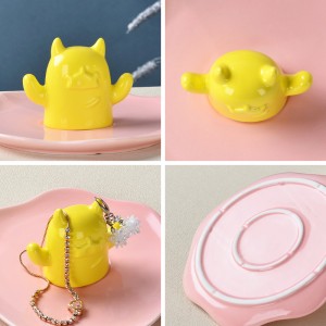 ODM Decorative Little Monsters Shape Rings Earrings Bracelets Ceramic Stoneware Jewelry Tra