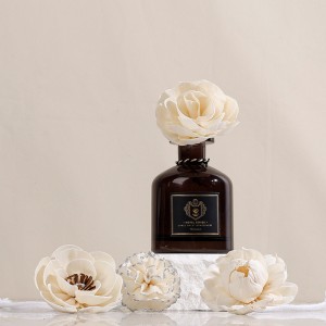Handmade Sola Wood Flower Reed Diffuser