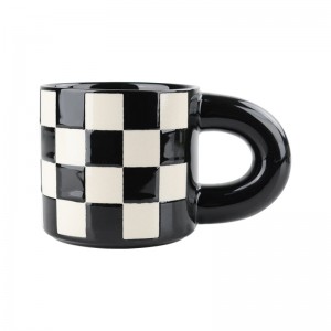 Factory Handmade Personalized Ceramic Coffee Grid Pattern Mug for Gift