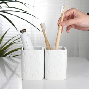 5-Piece Glazed Intaglio Ceramic Modern Bathroom Accessories