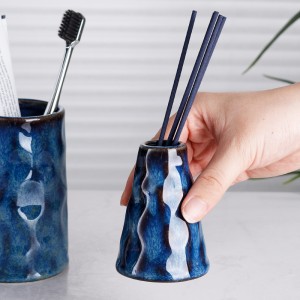 Modern Kiln-Fired Glaze 4-Piece Ceramic Bathroom Set