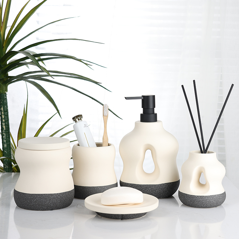 Home Hotel 5-Piece Kiln-Varnished Glazed Modern ODM Ceramic Bathroom Set