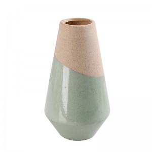 Modern Matte Ceramic Vase for Dried Flower Arrangements