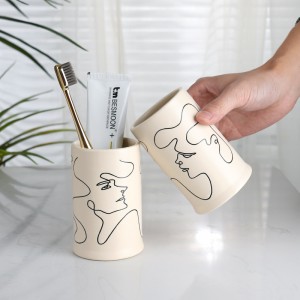 ODM Simple Lines Human Faces Ceramic Modern Bathroom Accessories Set