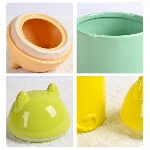 Cylinder Two Adorable Pet Ears Design Ceramic Airtight Jar Pet Food Storage Container with Lid