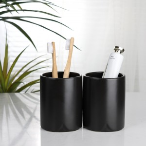 ODM 5-Piece Ceramic V-Shaped Collar Design Black Bathroom Soap Holder Set