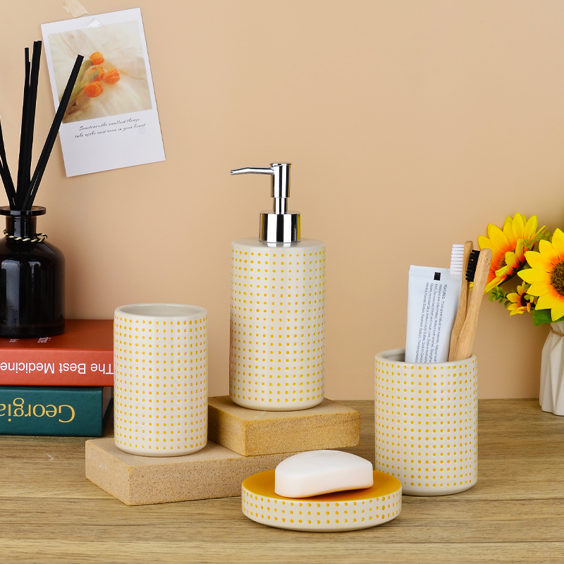 Custom Modern Hand Painted 4 Piece Ceramic New Design Bathroom Accessories Set-1