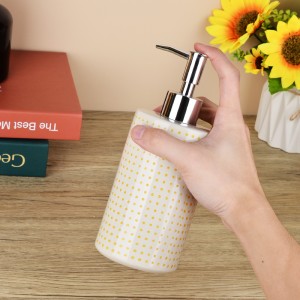 Custom Modern Hand Painted 4 Piece Ceramic New Design Bathroom Accessories Set