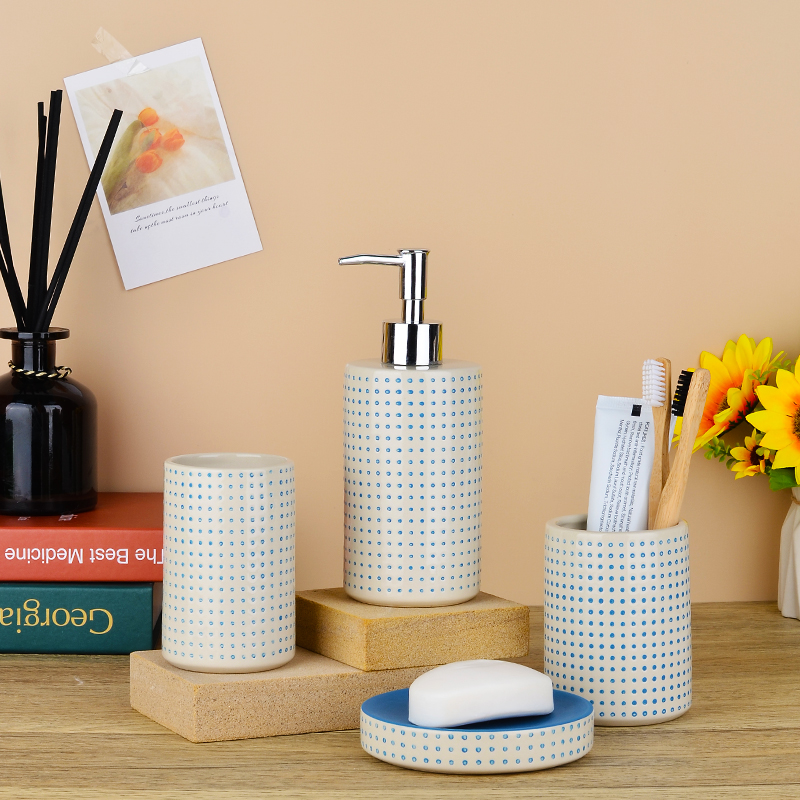 Custom Modern Hand Painted 4 Piece Ceramic New Design Bathroom Accessories Set-1