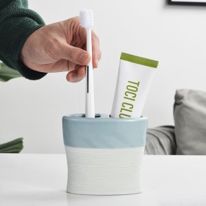 Modern Glazed 4 Piece Ceramic Bath Set Accessories for The Bathroom