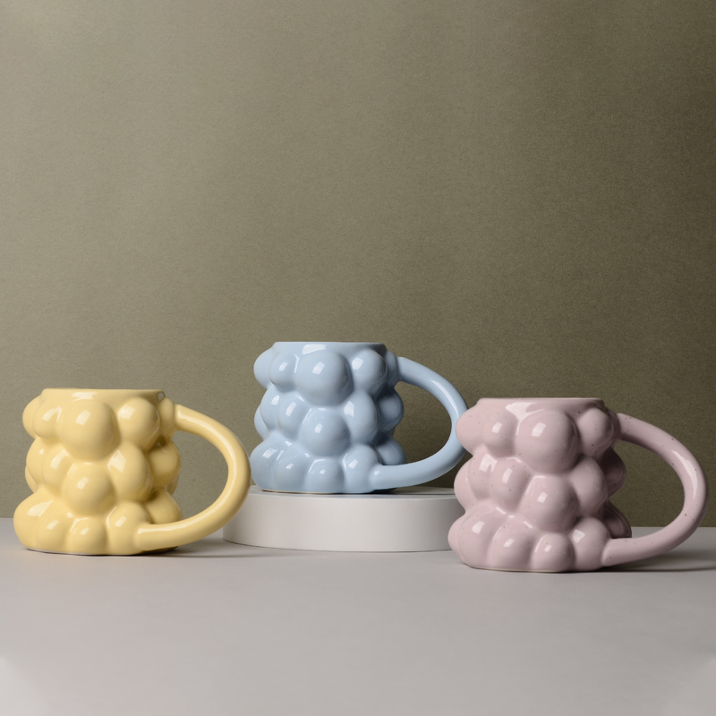 Factory Custom Glaze Cute Creative Grape Shape High Quality Ceramic Latte Mug-1