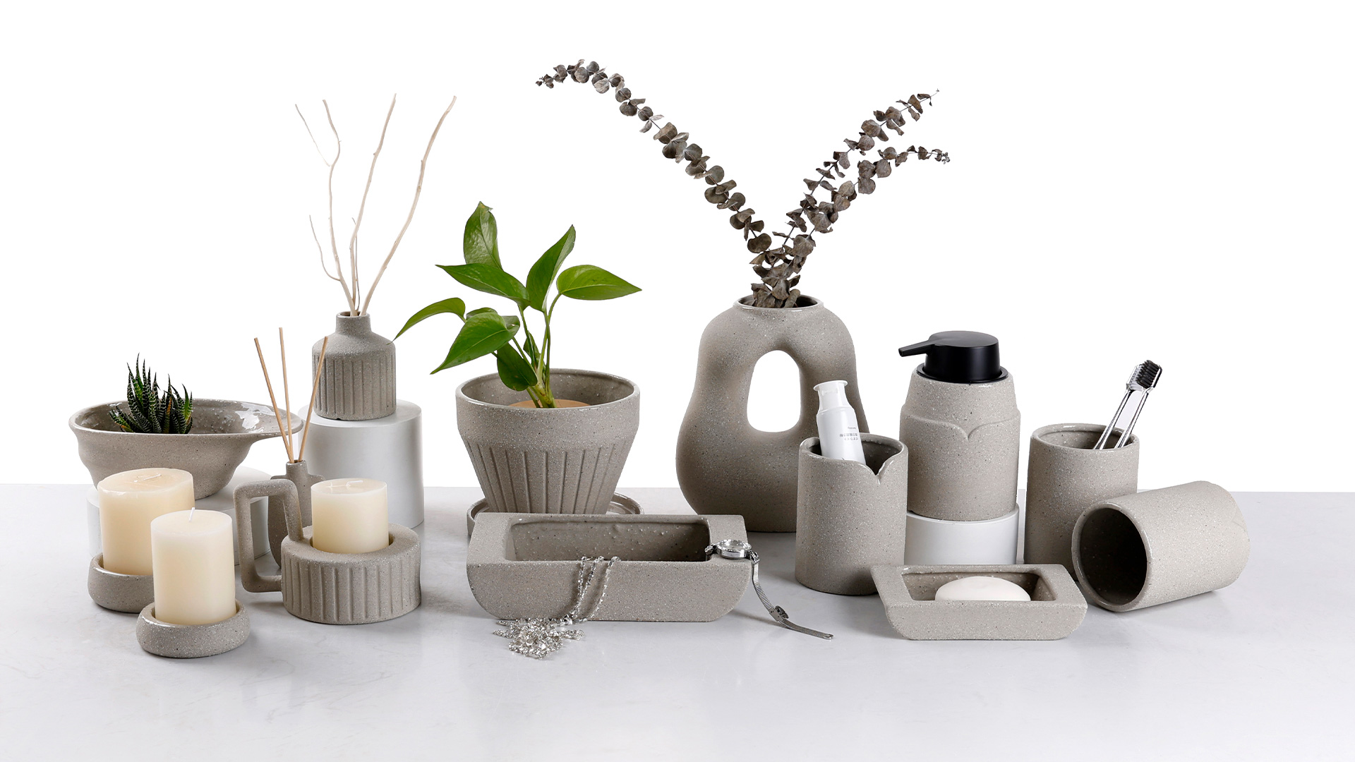 Inspired by Chinese Cheongsam, Eco-friendly Design Creates a Natural Balance in Living Spaces