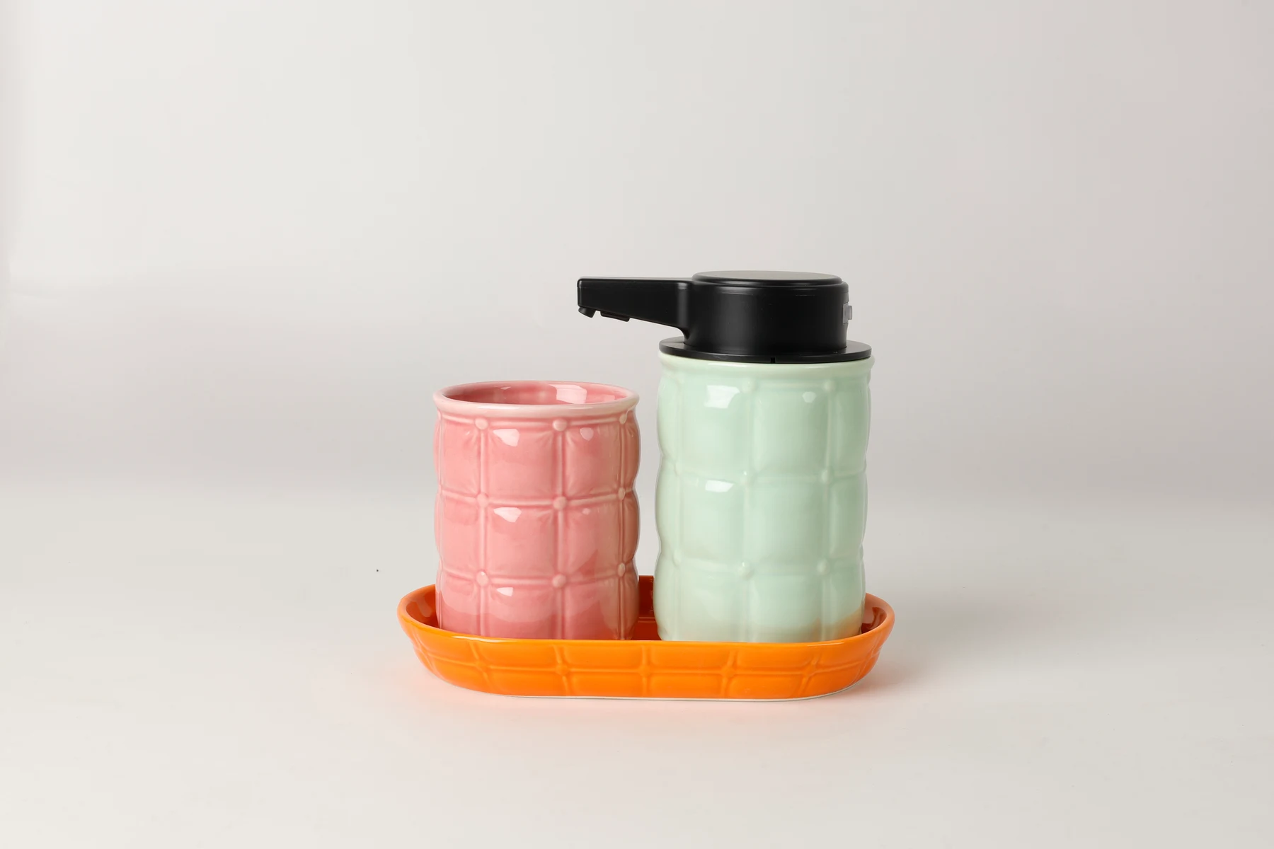 Original YST ceramic soap dispenser, cup and tray collection